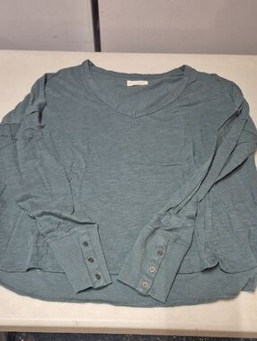 Lucky Brand V-Neck Long Sleeve Top in Dusty Teal Blue-Green